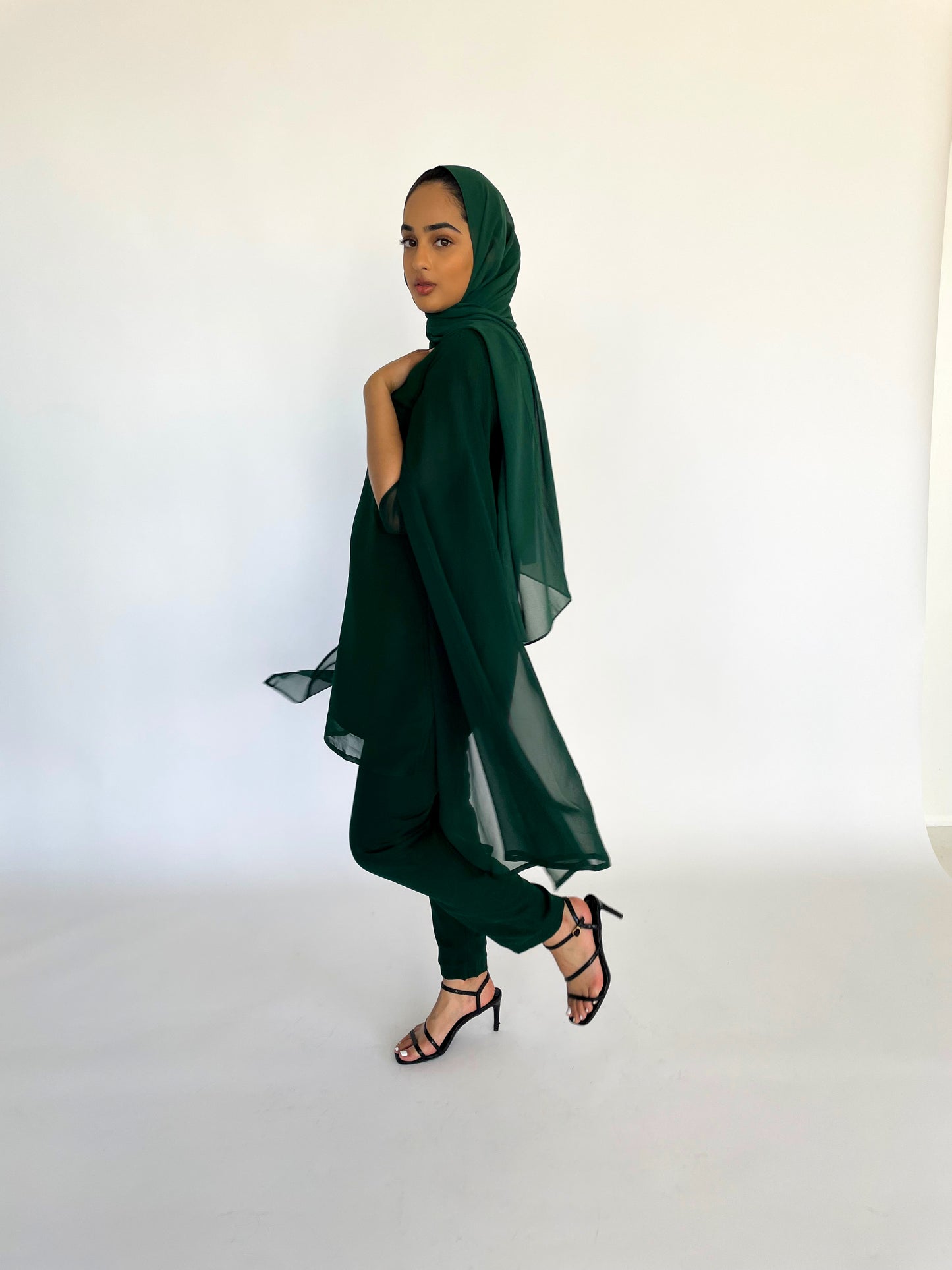 Green Cape Sleeve Co-ord (PRE-ORDER)